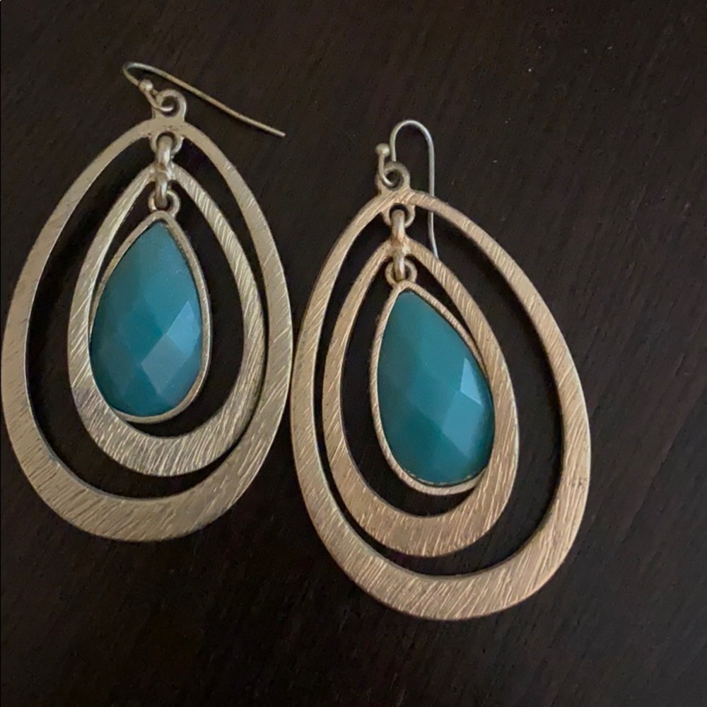 Earrings - Picture 3 of 4